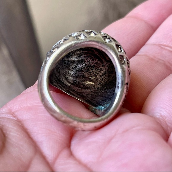 FOSSIL Crystal Dome Ring Silver Tone Size 7 - Picture 9 of 12